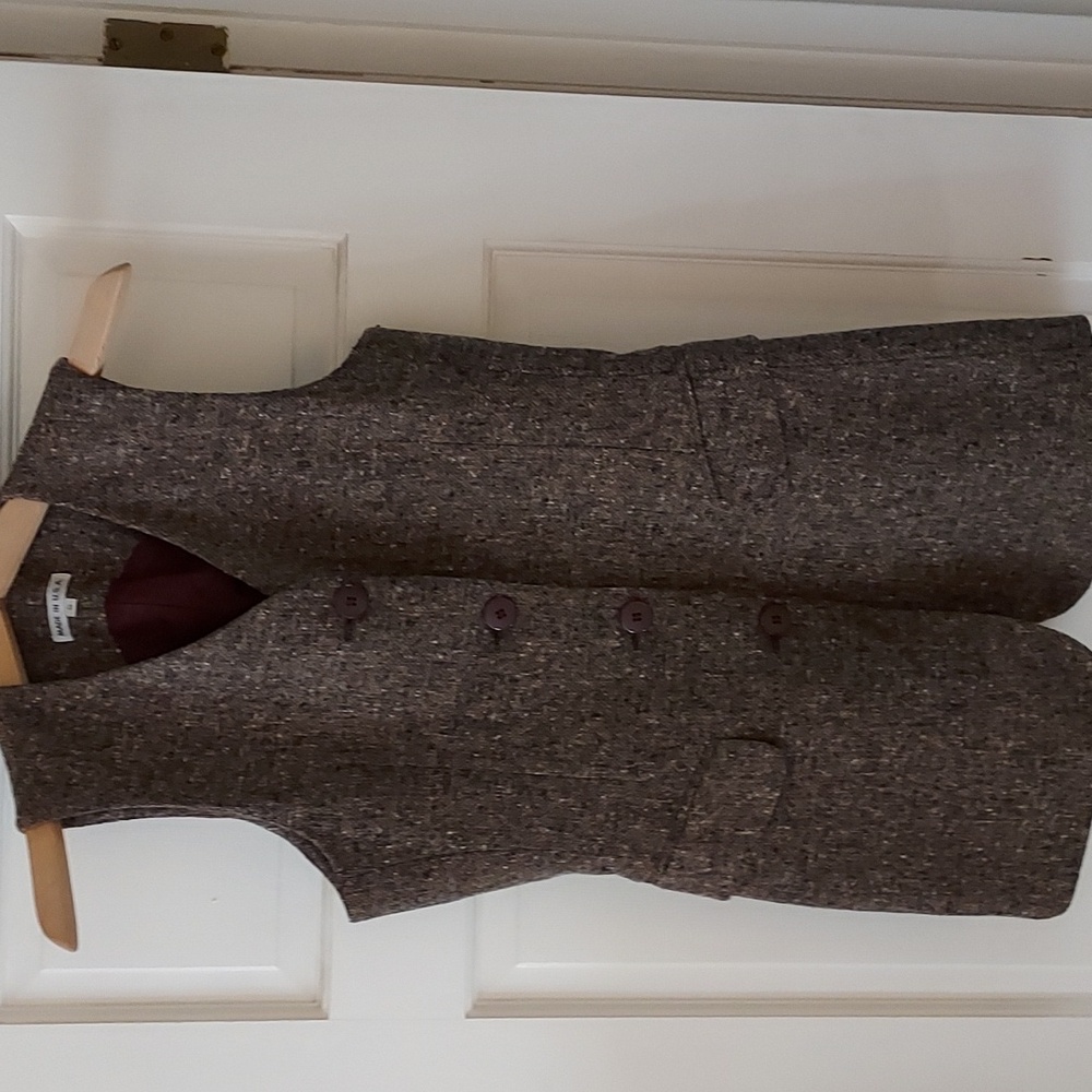 Tweed vest